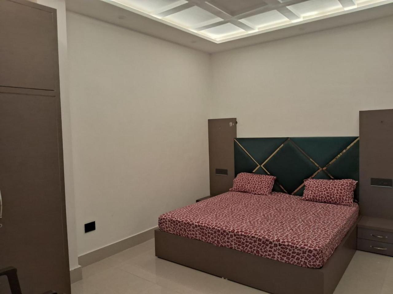 Bholenath Homestay דלהאוזי מראה חיצוני תמונה
